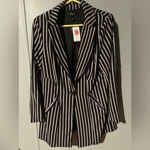 NWT torrid blazer sz 00 m/l 10